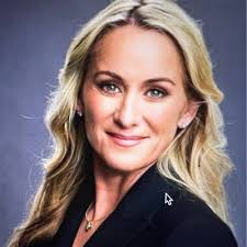 Hello network! Looking for LA-based sports PA's interested in freelance  work. Must be LA-based. Must have network-level exposure (internships  okay). If referring, send message with resume. If…