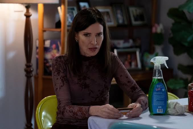 EastEnders' Bea reveals she wants to kill character as dark story escalates  | Soaps | Metro News