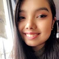 Julia Aubert's Instagram, Twitter & Facebook