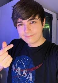 Mitch Iverson's Instagram, Twitter & Facebook