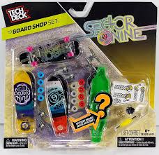 Tech Deck Sector 9 Boardshop Set