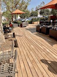 Visually, black locust is known for its knots, mineral streaks, surface checks, and bark insertions. Black Locust Decking An Alternative To Ipe Black Locust