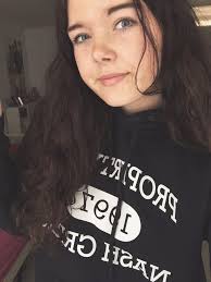 Bella Farmer (@bellafar200)