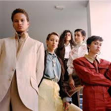 Siempre se han mostrado muy discretos, pero desde hace unos meses pol y natalia ya no problama, escribió granch junto a una foto en blanco y negro en la que salía abrazando a su chica. Mario Ximenez En Twitter El Talento De Pol Granch Natalia Lacunza O Greta Fernandez Enfundadxs En Prendas Masculinas Ambivalentes Para Todos Los Generos Visten Un Nuevo Orden En El Terreno De Juego