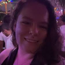 Alex Gilson (alexandriagilso)