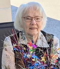 Helen Alderwood Obituary