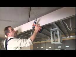 Placer Un Faux Plafond Au Dessus De La Cuisine Youtube