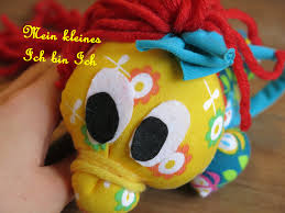 Diy Mein Kleines Ich Bin Ich Basteln Ideas4parents Basteln Bastelideen Kinderbasteleien