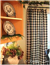 Crafted from a cotton blend, this valance showcases a gingham plaid motif. Kitchen Country Decor French Country Kitchens Home