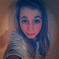 Olivia Kuhn (@olivia200227)