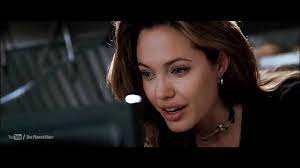 Angelina jolie arrives at the mr. Elevator Scene Angelina Jolie Brad Pitt Mr Mrs Smith 2005 Film Video Dailymotion