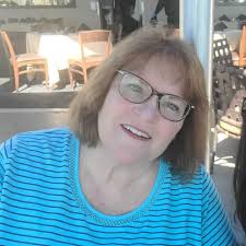 Introduction to Debbie and her favorite beach experiences