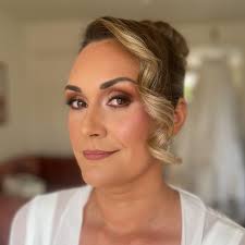 My beautiful bride @maddieivory12 yesterday