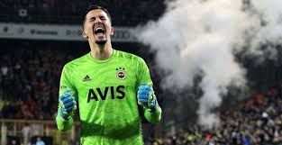 Altay bayindir, 23, türkiye fenerbahçe sk, 2019'den beri kaleci piyasa değeri: Altay Bayindir Tottenham Hotspur Yolcusu