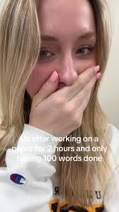 Samantha Workman's Instagram, Twitter & Facebook