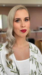 E M I L Y, Loving a bold lip coming into the cooler season. Thank you for  letting me be a part of your magical day ✨