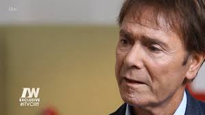 Tony Blair called Sir Cliff Richard to support him following televised raid 