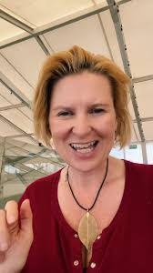 Sasha Avery's Instagram, Twitter & Facebook