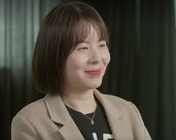 Fast Fashion Fortune: How Maggie Gu Built Shein into a Global E-commerce  Empire