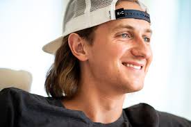 How Cooper Alan launched his music career with TikTok song mashups