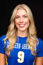 Ava Tanner's Instagram, Twitter & Facebook