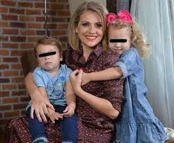 Mirela vaida, în lacrimi la acces direct: Cine Este SoÈ›ul Mirelei Vaida È™i TatÄƒl Celor Trei Copii Ai Vedetei Tv Alexandru StÄƒ Departe De Lumina Reflectoarelor Click Mobile