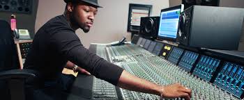 The recording connection offers music production and audio engineering courses in hundreds of cities including new york, los angeles, houston, chicago, atlanta, austin, san francisco and many more. Music Production Technology
