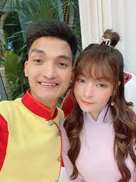 Thông thường các mẹ sinh con đầu lòng thường sinh sớm hơn ngày dự sinh từ 1 tuần tới 10 ngày. Tháº£o Vy La Ai Tiá»ƒu Sá»­ Sá»± Nghiá»‡p Va Ä'á»i TÆ° Cá»§a Vá»£ Máº¡c VÄƒn Khoa