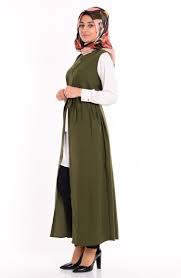 Her Zevk Ve Begeniye Uygun Yelek Modelleri Uygun Fiyat Ve Bircok Renk Secenegiyle Sefamerve De Moda Yelek Hirkalar