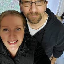 Karyn Shipley's Instagram, Twitter & Facebook