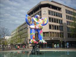 Erledigen sie ihre täglichen bankgeschäfte flexibel und bequem mit dem onlinebanking der deutschen bank. Duisburg Innenstadt Konigstr Lebensretter 2009 Mapio Net
