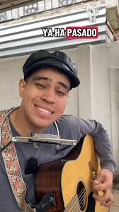 Santa 🎅 🤶 Para todos aquellos que ya no tienen a sus jefecitos 🥺 hay que  hacerle una carta a santa para que nos traiga una foto, o una escalera  grande que llegue al cielo para ir a verlos, ya de ...