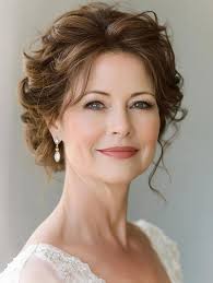 Best Wedding Hairstyles for Mother of the Bride: Elegant and Timeless Looks  for 2024