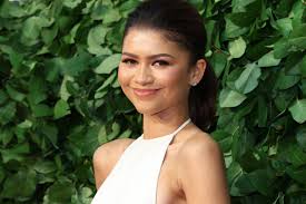 Maria Antônia Valadão safada mostrando a buceta