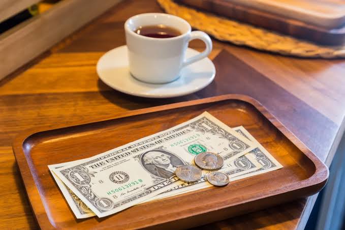 Woman, Friends Reportedly Refused Service for Not Tipping, Sparking Debate  - Newsweek