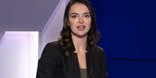 Futbol hayatı beşiktaş'ın alt yapısına katılmasıyla başladı. Kadin Spiker Sergen Yalcin Dan X Diye Bahsedince Besiktas Taraftarini Ayaga Kaldirdi Nikah Sahidi Fatih Terim