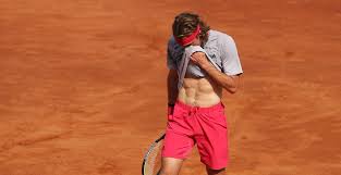 Jannik sinner v stefanos tsitsipas. Jose Morgado On Twitter 19yo Jannik Sinner Gets The Biggest Win Of His Career Beats 6 Stefanos Tsitsipas 6 1 6 7 9 6 2 To Reach The Last 16 Of The Rome M1000 A Third