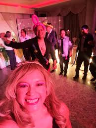 La mejor hora loca 💯% garantizada la encuentras con Glamour Eventos Tulcán  ¡¡¡No competimos en precio competimos en calidad¡¡¡ 👇Visita nuestras redes  sociales 👇 http://beacons.ai/glamour_eventos #payasitos  #GlamourEventosTulcán 💥 WhatsApp 📲 https ...