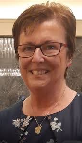 Maura Mckee's Instagram, Twitter & Facebook