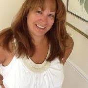 Dora Kamara's Instagram, Twitter & Facebook