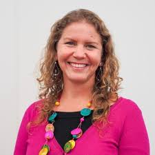 An interview with an Israeli CEO is your chance to move past formality and  show your real impact! Here is the advice I gave a client last week. 👇  Last week, I