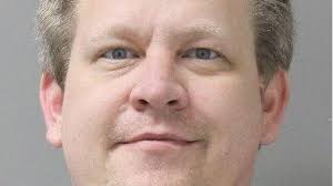 Caller reports driver smoking from glass pipe while driving to MPD