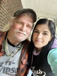 Janie Cantrell's Instagram, Twitter & Facebook