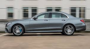 Nouvelles Mercedes Classe C E S Retour Aux Berlines En 2020