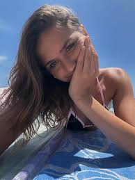 Photo by Dani ! (@daniellerroberge) · May 1, 2025