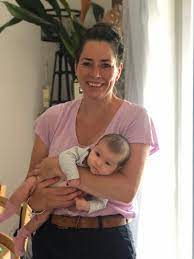 Can help your baby into a state of calm. Baby Massage Teacher In Bath Baby Massage Classes For Parents In Bath