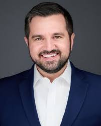 Stanley Hyde's Instagram, Twitter & Facebook