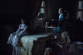 annabelle 怖すぎるホラー映画 ザ カンジュアリング のスピンオフの第2弾 アナベル クリエイション が 不気味な人形の呪いが始まった原点の少女の不幸と恐怖を明らかにした新しい予告編をリリース cia movie news 不気味な人形 ホラー映画 アナベル人形