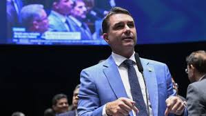 Trump não irá declarar apoio a Flávio Bolsonaro, avalia Paulo Figueiredo