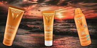 مراجعة 10 انواع واقي شمس فيشي بالمميزات والأسعار مجلة العزيزة In 2020 Shampoo Bottle Vichy Bottle